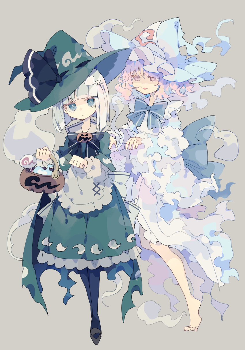 :3 :| absurdres apron barefoot black_bow black_bowtie black_pantyhose blue_bow blue_bowtie blue_headwear blue_kimono bow bowl_cut bowtie closed_mouth dress frilled_kimono frills green_dress green_eyes green_headwear grey_background grey_footwear halloween halloween_bucket hat hat_bow highres holding japanese_clothes kimono konpaku_youmu long_sleeves medium_hair nikorashi-ka pantyhose parted_lips pink_eyes pink_hair saigyouji_yuyuko short_hair simple_background touhou triangular_headpiece waist_apron white_apron white_hair wide_sleeves witch_hat