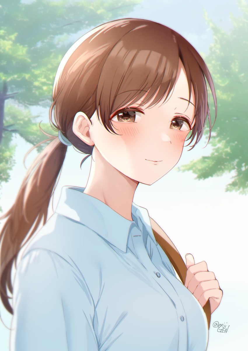 1girl absurdres blue_shirt blush breasts brown_hair gen_(enji) highres idolmaster idolmaster_cinderella_girls light_smile looking_at_viewer medium_breasts nitta_minami outdoors ponytail shirt solo upper_body