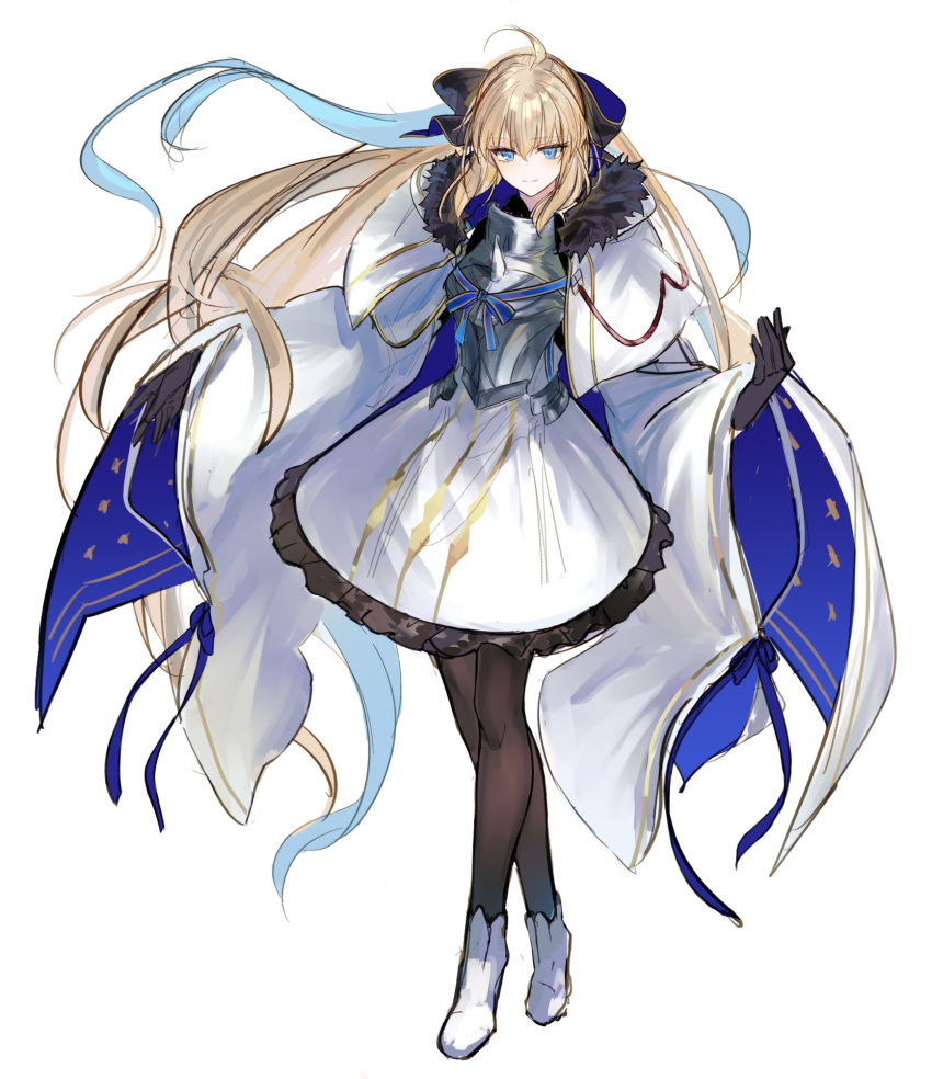 1girl ahoge armor black_bow black_gloves black_pantyhose blonde_hair blue_eyes blue_ribbon boots bow breastplate capelet crossed_legs dress facing_viewer fate/grand_order fate_(series) full_body fur-trimmed_capelet fur_trim gloves hair_bow highres jazztaki long_hair long_sleeves looking_ahead pantyhose ponytail ribbon simple_background smile solo spiked_armor standing striped striped_ribbon tonelico_(fate) two-tone_sleeves white_background white_capelet white_dress white_footwear wide_sleeves