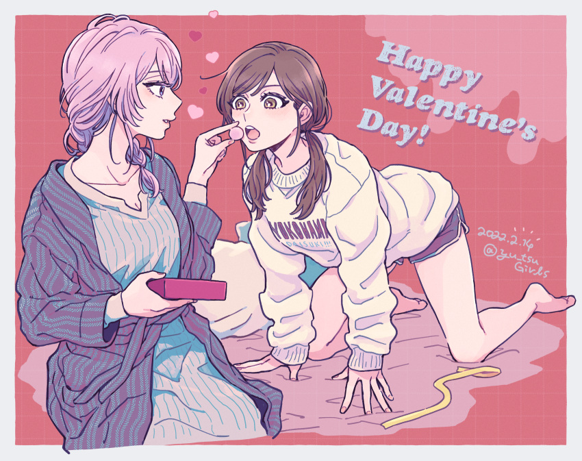 2girls all_fours asahina_yui barefoot blue_eyes brown_eyes brown_hair eye_contact feeding happy_valentine heart highres kousaka_rei la_corda_d'oro_starlight_orchestra long_sleeves looking_at_another multiple_girls open_mouth pajamas peggy_(pixiv9540913) pink_hair pink_nails red_background ribbon shirt shorts sweater white_shirt yellow_ribbon yuri