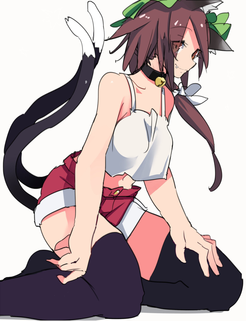1girl absurdres aged_up animal_ear_fluff animal_ears bare_arms bare_shoulders bell black_thighhighs breasts brown_eyes brown_hair cat_ears cat_tail chen closed_mouth collar collarbone commentary_request crop_top eyes_visible_through_hair fang fang_out foot_out_of_frame green_headwear hat highres jingle_bell kneeling light_smile medium_breasts midriff mob_cap multiple_tails navel nekomata red_shorts short_hair_with_long_locks short_shorts shorts sideways_glance simple_background solo tail thighhighs touhou two_tails urano_koedame white_background