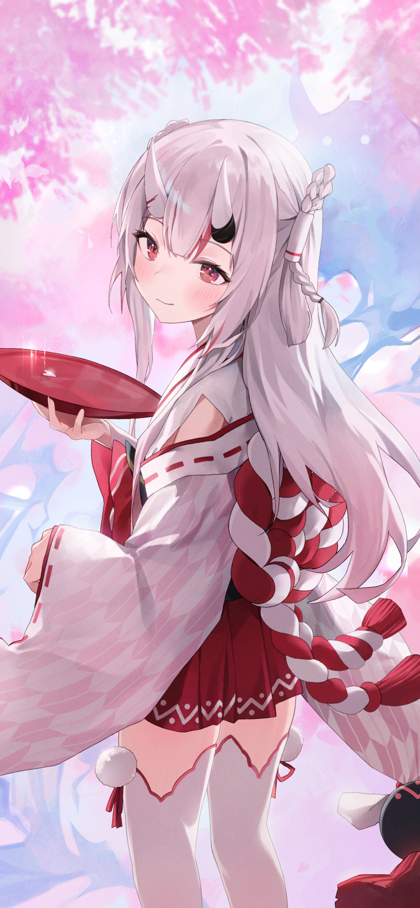 1girl absurdres blush closed_mouth commentary grey_hair hakama hakama_short_skirt hakama_skirt highres holding hololive horns japanese_clothes kimono long_hair long_sleeves looking_at_viewer looking_back multicolored_hair nakiri_ayame nakiri_ayame_(6th_costume) nel_dcm nontraditional_miko official_alternate_costume oni_horns pom_pom_(clothes) print_kimono red_eyes red_hair red_skirt ribbon-trimmed_sleeves ribbon_trim skirt smile solo streaked_hair thighhighs virtual_youtuber white_kimono white_thighhighs wide_sleeves yagasuri