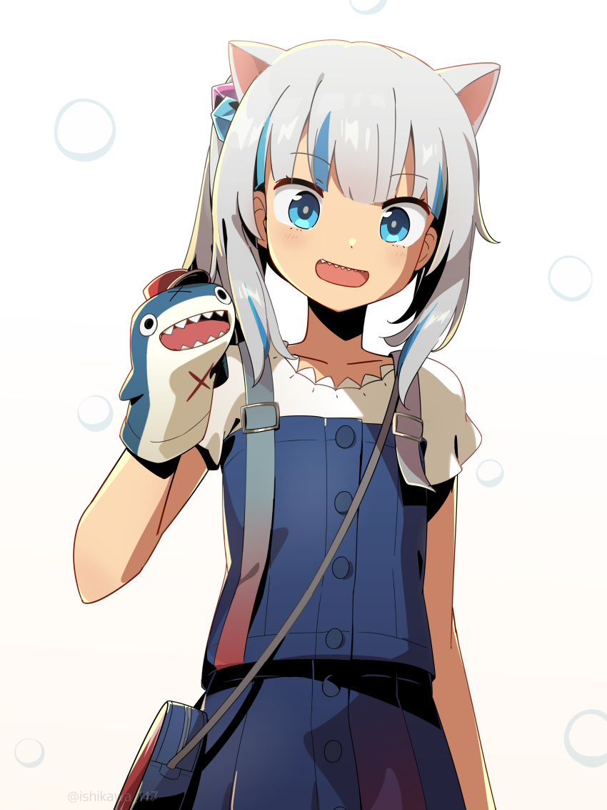 absurdres animal_ears bag bloop_(gawr_gura) blue_dress blue_eyes blue_nails cat_ears commentary cowboy_shot cube_hair_ornament dress gawr_gura gawr_gura_(2nd_costume) grey_hair hair_ornament hand_puppet highres hololive hololive_english ishikawa_147 looking_at_viewer multicolored_hair official_alternate_costume open_mouth puppet sharp_teeth shoulder_bag side_ponytail simple_background sleeveless sleeveless_dress streaked_hair teeth virtual_youtuber white_background