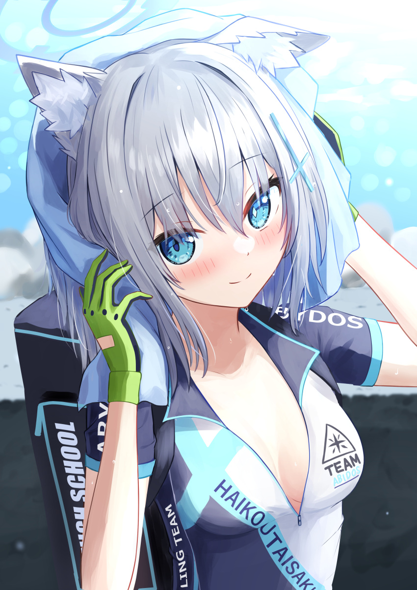 1girl absurdres animal_ear_fluff animal_ears bag bike_jersey blue_archive blue_eyes blue_sky blurry blush breasts cleavage collarbone commentary_request cpk_prd cross_hair_ornament depth_of_field english_text gloves green_gloves grey_hair hair_between_eyes hair_ornament halo highres holding holding_towel looking_at_viewer medium_hair mismatched_pupils official_alternate_costume outdoors school_bag shiroko_(blue_archive) shiroko_(cycling)_(blue_archive) short_sleeves sidelocks sky smile solo sweat towel towel_on_head two-tone_gloves wiping_sweat wolf_ears wolf_girl
