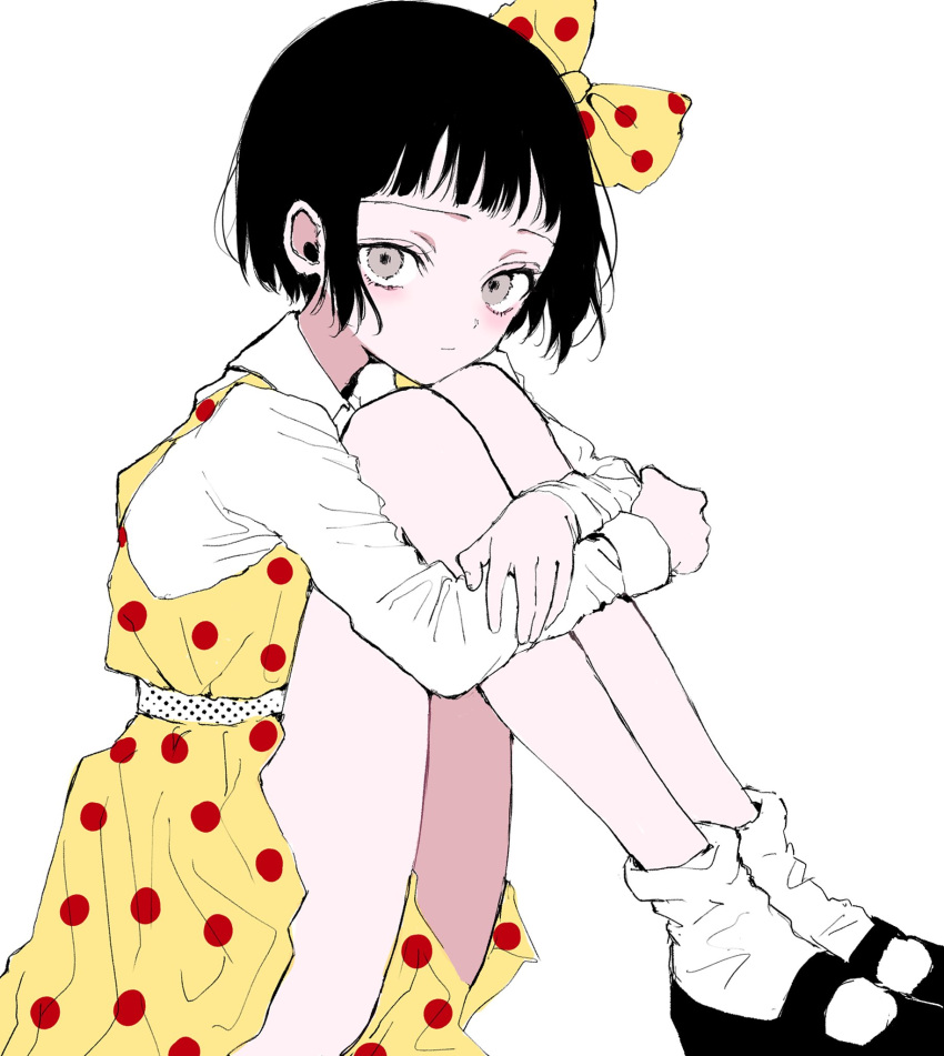 1girl black_footwear black_hair blush bow collared_shirt dress expressionless grey_eyes hair_bow highres hugging_own_legs looking_at_viewer mary_janes midori_(shoujo_tsubaki) polka_dot polka_dot_bow polka_dot_dress shirt shoes short_hair shoujo_tsubaki simple_background sitting socks solo white_background white_shirt white_socks yuyuyuyhz