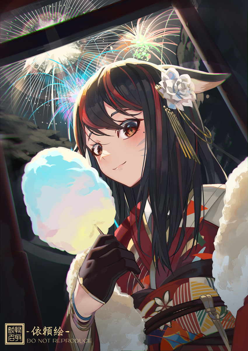 1girl aerial_fireworks animal_ears bangle black_gloves black_hair blush bracelet cat_ears closed_mouth commentary_request cotton_candy facial_mark final_fantasy final_fantasy_xiv fireworks flower food fur_trim gloves hair_flower hair_ornament half_gloves highres holding holding_food japanese_clothes jewelry kimono long_hair long_sleeves looking_at_viewer mole mole_under_eye multicolored_hair natori_youkai night night_sky red_eyes red_hair red_kimono sky smile solo streaked_hair torii whisker_markings white_flower wide_sleeves