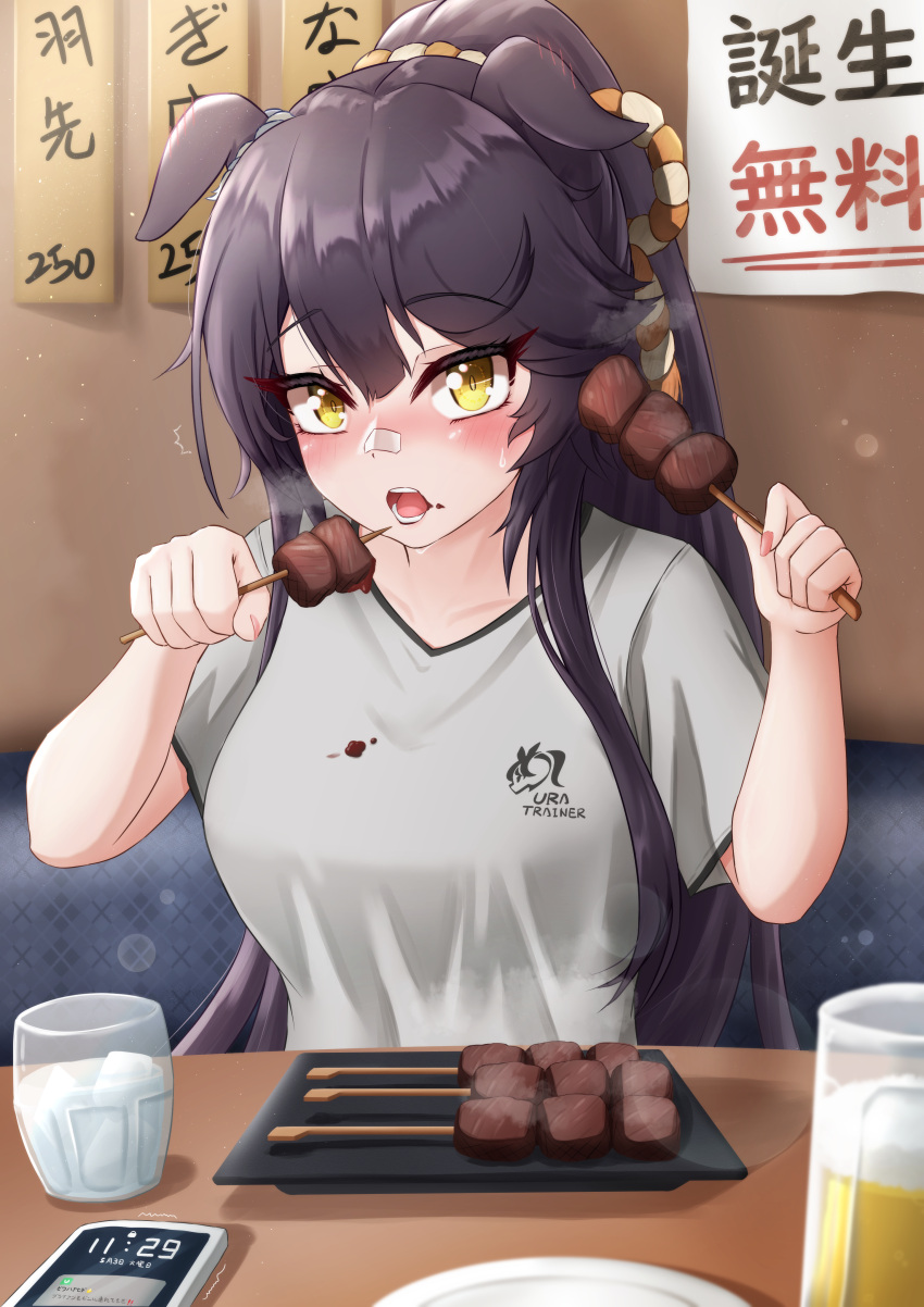 1girl absurdres alcohol animal_ears bandaid bandaid_on_face bandaid_on_nose beer beer_mug black_hair blush cellphone commentary_request cup ear_ornament ears_down eating food food_on_clothes food_on_face highres holding holding_food holding_skewer horse_ears horse_girl horse_tail indoors long_hair meat mug narita_brian_(umamusume) open_mouth phone plate ponytail rope shimenawa shinonome_(shinonome_rynn) sitting skewer smartphone solo table tail umamusume water