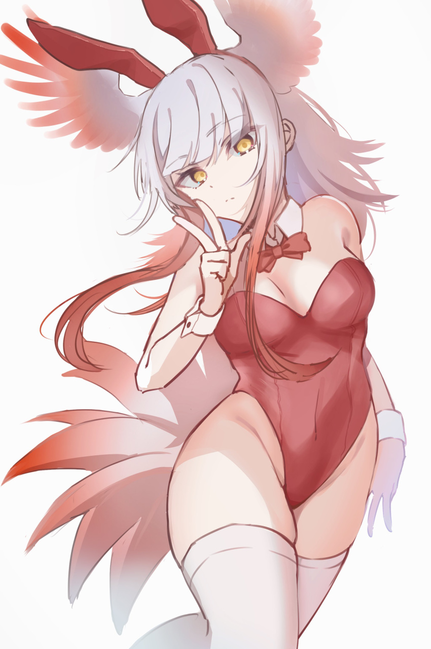 1girl absurdres alternate_costume animal_ears bare_shoulders bird_girl bird_tail bird_wings blunt_bangs bow bowtie commentary cowboy_shot detached_collar fake_animal_ears head_wings highres japanese_crested_ibis_(kemono_friends) kemono_friends leotard long_hair looking_at_viewer mitorizu_02 multicolored_hair playboy_bunny red_bow red_bowtie red_hair red_leotard sidelocks sleeve_cuffs solo strapless strapless_leotard tail thighhighs v white_hair white_thighhighs wings yellow_eyes zettai_ryouiki