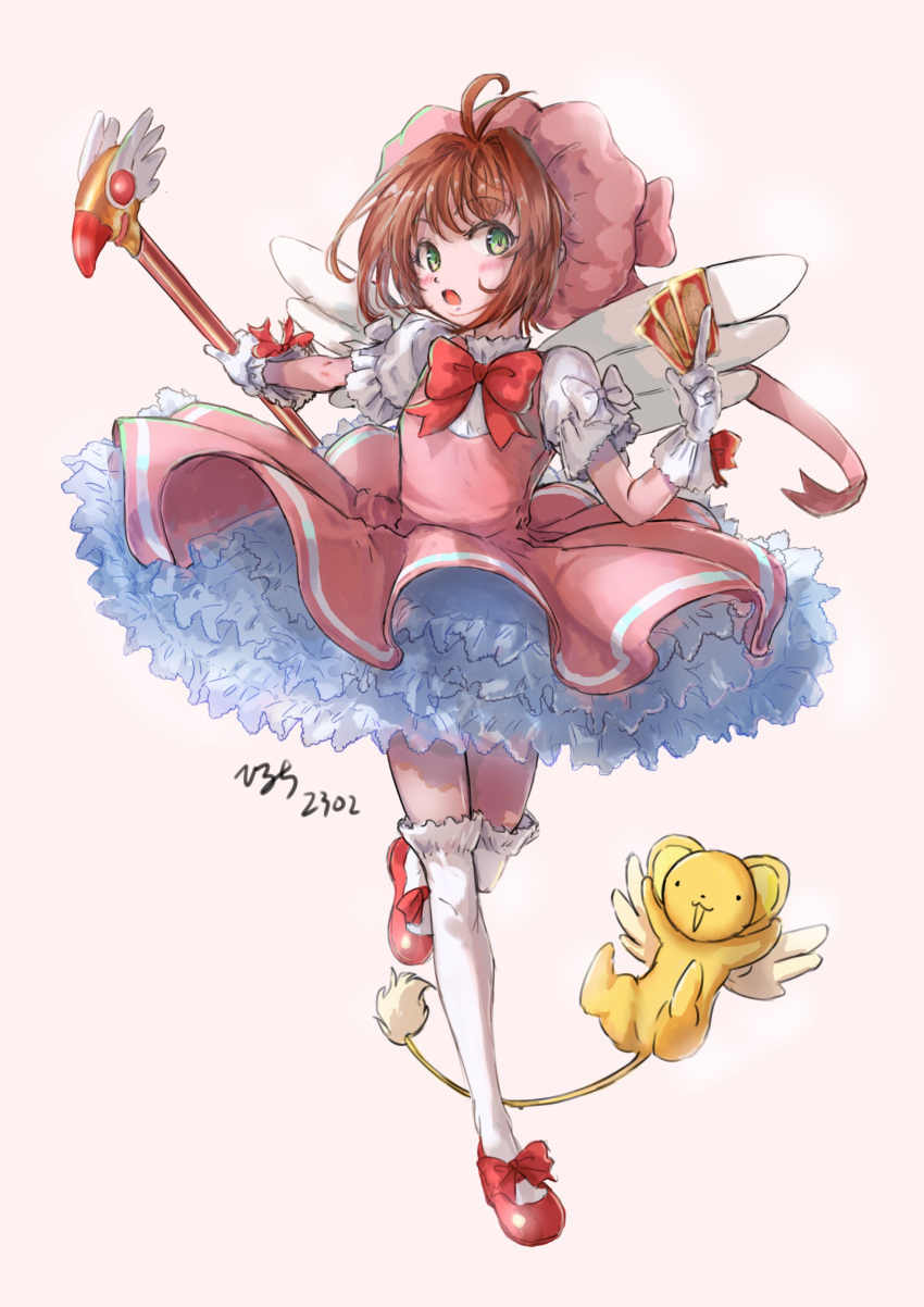 1girl absurdres blush bow brown_hair cardcaptor_sakura clow_card female_child gloves green_eyes highres holding holding_wand kanakana kero kinomoto_sakura magical_girl pink_headwear red_bow red_footwear simple_background wand white_background white_gloves wings