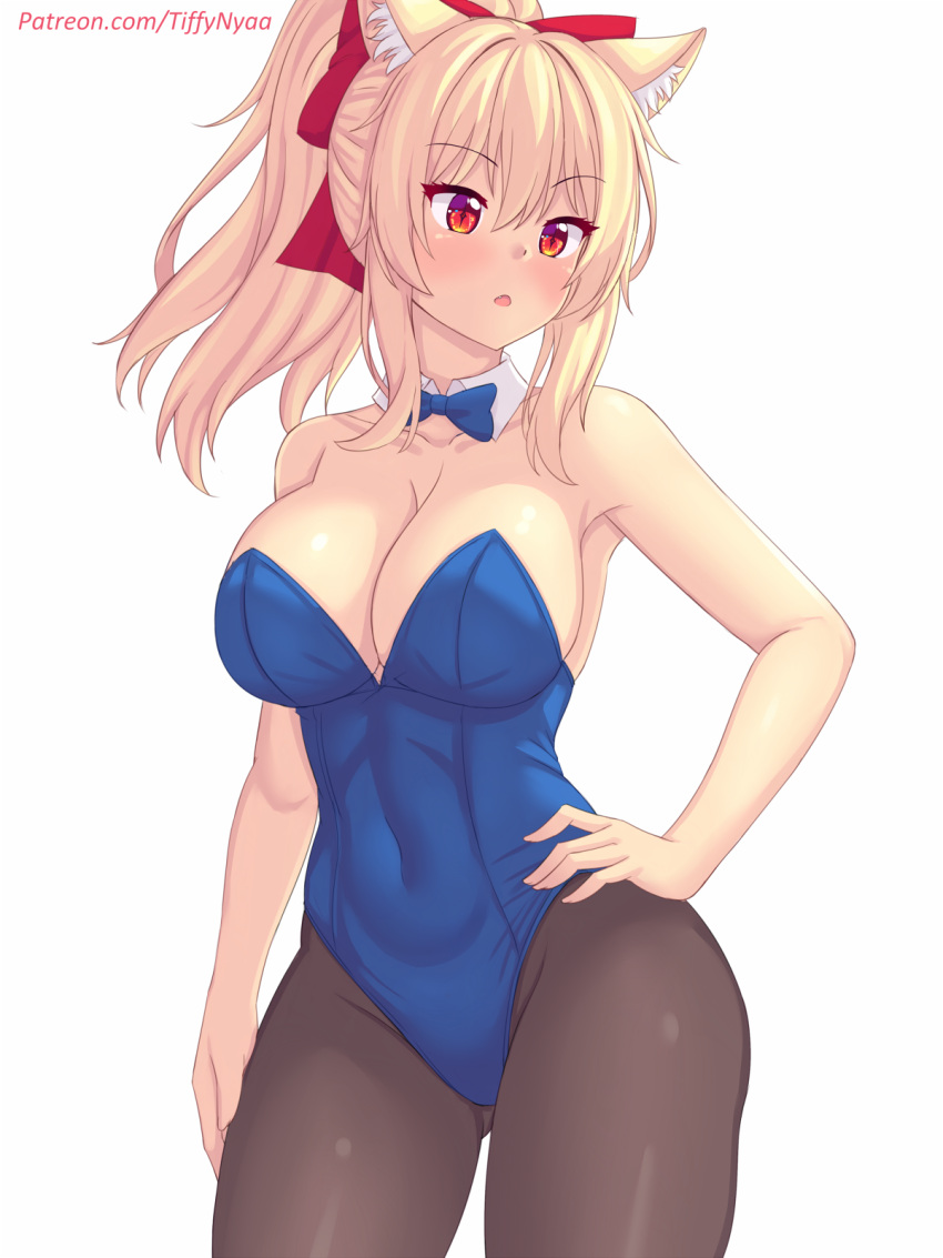 1girl :o animal_ear_fluff animal_ears ass bare_arms bare_shoulders blonde_hair blue_bow blue_bowtie blue_leotard bow bowtie breasts brown_pantyhose cat_ears cat_girl cleavage collarbone contrapposto covered_navel cowboy_shot detached_collar hair_between_eyes hand_on_own_hip highres large_breasts leotard long_hair looking_to_the_side nottytiffy open_mouth orange_eyes original pantyhose patreon_username playboy_bunny ponytail red_eyes sidelocks simple_background slit_pupils solo strapless strapless_leotard thighs tiffy_(nottytiffy) traditional_bowtie