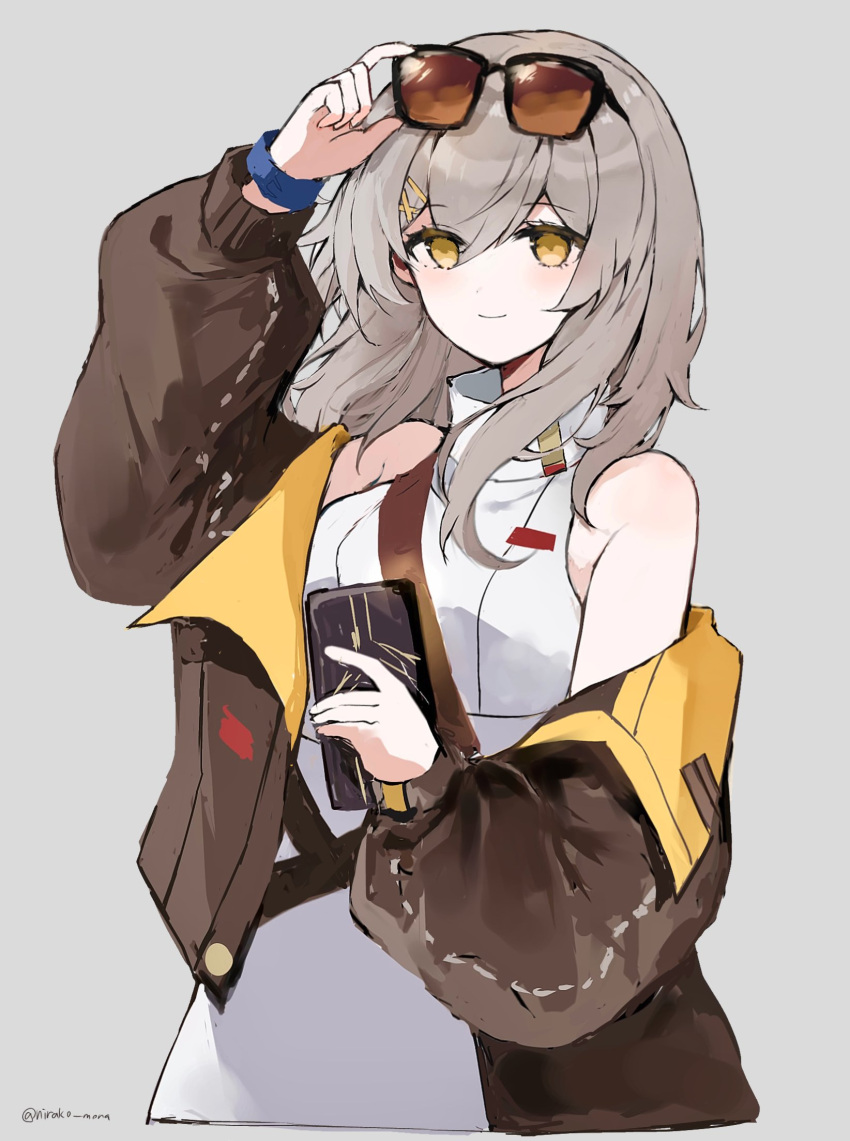 1girl alternate_costume bare_shoulders black_jacket blush cellphone collared_jacket dress eyewear_on_head grey_background grey_hair hair_between_eyes hair_ornament hairpin highres holding holding_eyewear holding_phone honkai:_star_rail honkai_(series) jacket jacket_partially_removed medium_hair multiple_hairpins nirako_mona off_shoulder phone simple_background smartphone smile solo stelle_(honkai:_star_rail) stelle_(world_tour_2023)_(honkai:_star_rail) sunglasses trailblazer_(honkai:_star_rail) turtleneck_dress watch wristwatch yellow_eyes