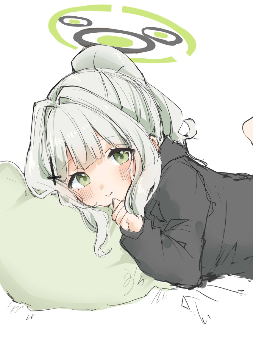 1girl black_hoodie blue_archive blush closed_mouth cross_hair_ornament green_eyes green_halo grey_hair hair_ornament halo hare_(blue_archive) highres hood hoodie long_hair long_sleeves looking_at_viewer ponytail simple_background solo unot_227 upper_body white_background