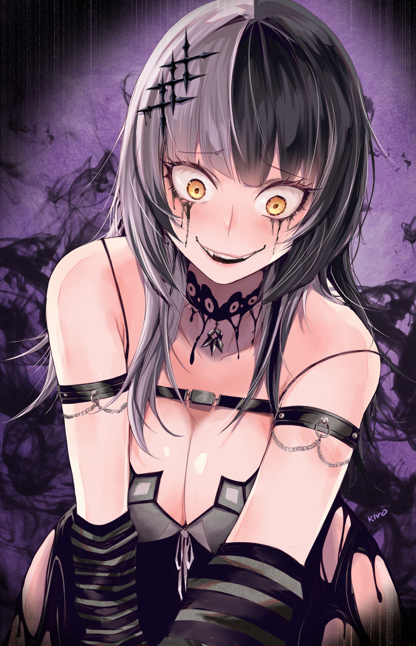 1girl absurdres artist_name bare_shoulders black_choker black_dress black_hair breasts chest_belt choker cleavage dress eyelashes grey_hair grin hair_ornament highres hololive hololive_english kivo large_breasts long_hair looking_at_viewer multicolored_hair runny_makeup shiori_novella smile solo split-color_hair striped_arm_warmers two-tone_hair virtual_youtuber yellow_eyes