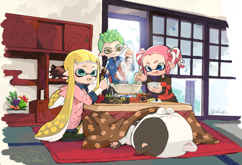 1boy 2girls :d alcohol artist_name black_shorts blonde_hair blue_eyes blue_jacket blue_shirt blunt_bangs blush bottle bowl brown_sweater cabinet chopsticks closed_mouth collared_shirt colored_tongue commentary_request cooking_pot dolphin_shorts fang fish_(food) flower food forehead green_eyes green_hair hand_up highres holding holding_bottle holding_bowl holding_chopsticks hood hood_down hoodie hotpot indoors inkling inkling_boy inkling_girl jacket judd_(splatoon) kotatsu long_hair long_sleeves looking_at_viewer looking_to_the_side lying multicolored_clothes multiple_girls nigirizushi on_back open_mouth pawpads pink_hair pink_hoodie plant plate pointy_ears polka_dot polka_dot_shirt purple_flower red_flower red_sweater rug sake_bottle seiza shelf shiohi shirt short_hair short_shorts short_twintails shorts shouji sidelocks sitting sleeves_rolled_up sliding_doors smile smirk spiked_hair splatoon_(series) standing statue steam sushi sweater table tatami tentacle_hair tongue tongue_out twintails twitter_username two-tone_sweater under_kotatsu under_table very_long_hair window wing_collar yellow_eyes yellow_tongue