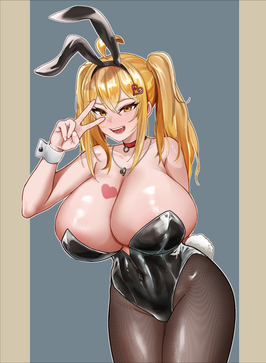 1girl ahoge animal_ears arm_behind_back black_leotard black_pantyhose blonde_hair borrowed_character breasts cleavage collar commentary_request covered_navel fake_animal_ears fake_tail fingernails hair_between_eyes hair_ornament haks heart heart_hair_ornament heart_necklace highleg highleg_leotard highres huge_breasts ieroshimarisu jewelry leotard looking_at_viewer multicolored_background necklace open_mouth pantyhose playboy_bunny rabbit_ears rabbit_tail red_collar saaya_(kirome) shiny_skin sidelocks simple_background smile solo standing tail twintails v white_wrist_cuffs wrist_cuffs yellow_eyes