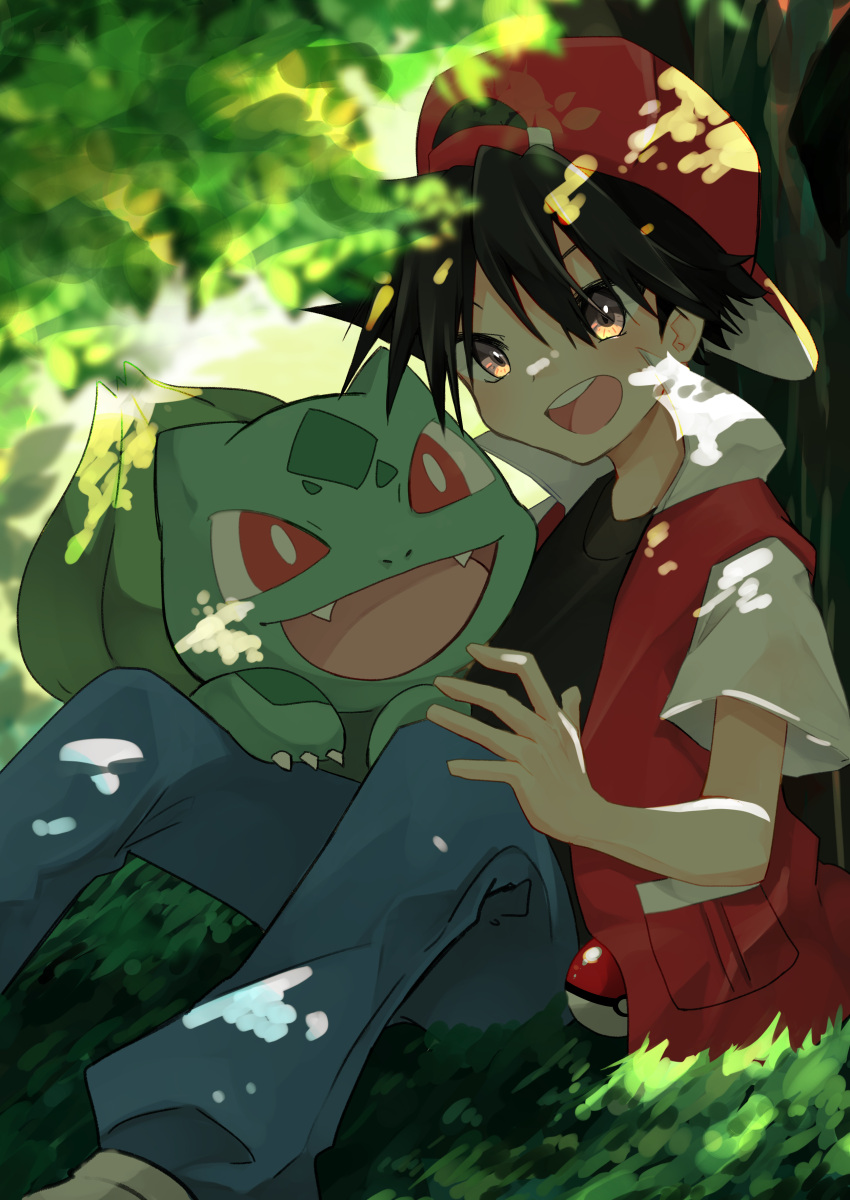 1boy absurdres backwards_hat black_hair black_shirt blue_pants bright_pupils bulbasaur claws fangs foot_out_of_frame hat highres irimiro jacket male_focus nostrils open_mouth outdoors pants pocket poke_ball poke_ball_(basic) pokemon pokemon_(creature) pokemon_adventures red_(pokemon) red_eyes red_headwear red_jacket shirt short_hair short_sleeves teeth tree under_tree upper_teeth_only white_footwear white_pupils