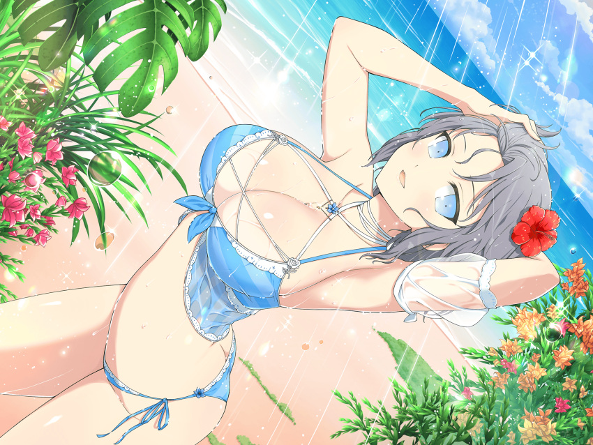 1girl armpits ass bare_shoulders beach bikini blue_bikini blue_eyes blue_flower blue_sky blush breasts butt_crack choker cleavage cloud collarbone criss-cross_halter day detached_sleeves fern flower front-tie_bikini_top front-tie_top grass grey_hair hair_flower hair_ornament halterneck hibiscus highres horizon large_breasts lens_flare light_particles looking_at_viewer ocean official_alternate_costume official_art open_mouth orange_flower outdoors pink_flower plant rain red_flower sand see-through senran_kagura senran_kagura_new_link senran_kagura_shinovi_versus short_hair side-tie_bikini_bottom sky smile solo sparkle sunlight swimsuit water water_drop wet wet_clothes wet_swimsuit white_choker yaegashi_nan yumi_(senran_kagura)