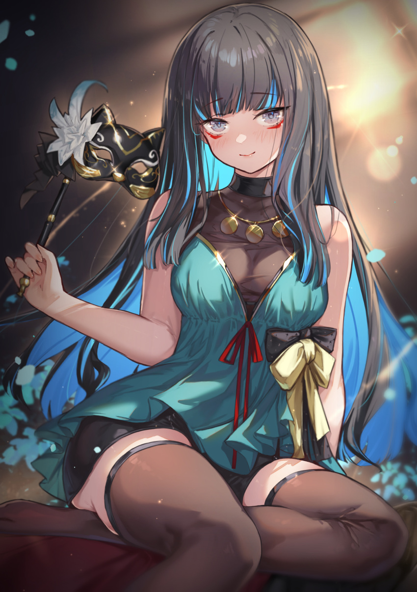 1girl bare_shoulders black_hair blue_hair breasts brown_thighhighs colored_inner_hair dress eyeliner fate/grand_order fate_(series) green_dress grey_eyes highres jewelry long_hair looking_at_viewer makeup mask masquerade_mask medium_breasts multicolored_hair necklace sidelocks sitting smile solo tenochtitlan_(event_portrait)_(fate) tenochtitlan_(fate) thighhighs thighs ura_illust