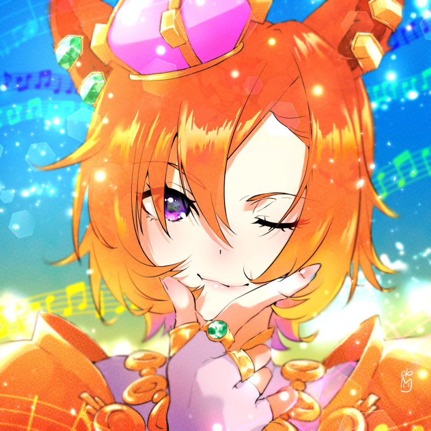 1girl animal_ears armor artist_logo asymmetrical_bangs beamed_eighth_notes blue_background closed_mouth crown ear_piercing eighth_note hand_on_own_chin hand_up highres horse_ears jewelry lens_flare looking_at_viewer multiple_rings musical_note nishioki_tama one_eye_closed orange_hair piercing portrait purple_eyes ring short_hair shoulder_armor solo staff_(music) t.m._opera_o_(umamusume) umamusume