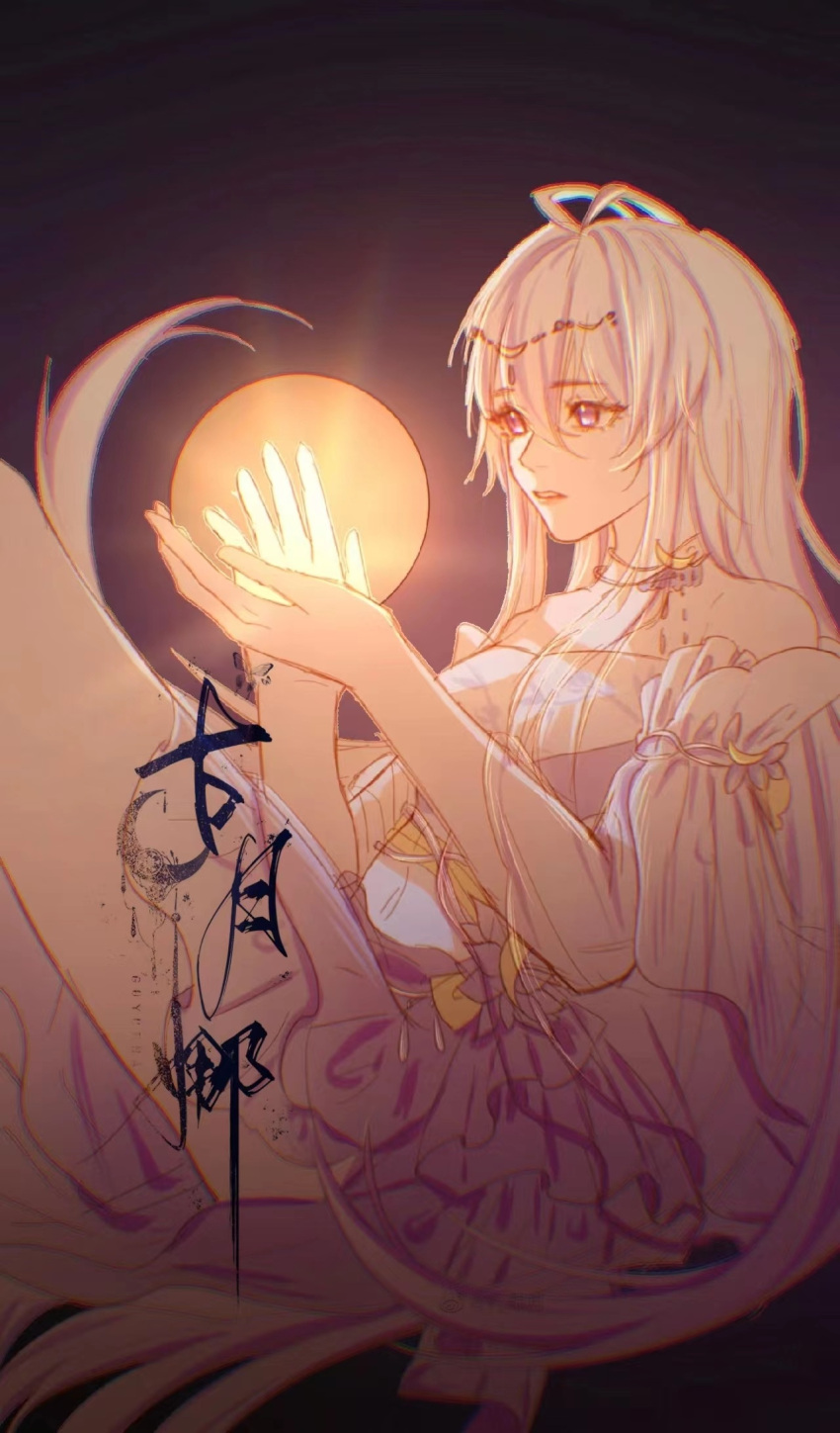 1girl antenna_hair artist_request bare_legs bare_shoulders dark_background detached_sleeves douluo_dalu dress gu_yuena highres jewelry light long_hair necklace orb parted_lips second-party_source sitting solo teeth upper_body white_dress white_hair