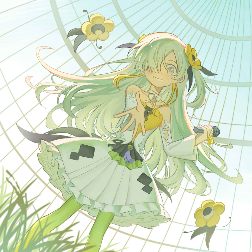 1girl bare_shoulders birdcage black_bow blonde_hair bow bowtie cage choker collarbone detached_sleeves dress dutch_angle familiar feet_out_of_frame floating_hair flower frilled_dress frills grass green_pantyhose grey_eyes grey_hair grin hair_flower hair_ornament hair_over_one_eye hand_up highres holding holding_microphone isekai_joucho kamitsubaki_studio long_hair looking_at_viewer microphone multicolored_clothes multicolored_dress multicolored_hair one_side_up outstretched_hand pantyhose reaching_towards_viewer shu_que_zhi_wu_yuan smile solo strapless strapless_dress streaked_hair virtual_youtuber waist_bow white_bow white_bowtie white_choker white_dress wide_sleeves yellow_dress yellow_flower