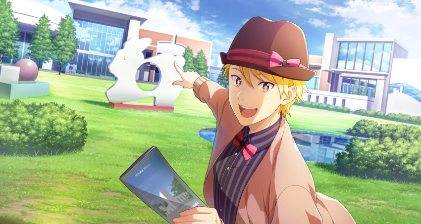+_+ 1boy blonde_hair blue_sky bow bowtie building fingernails grass hat highres idolmaster idolmaster_side-m idolmaster_side-m_growing_stars light_blush long_sleeves looking_at_viewer maita_rui male_focus official_art open_mouth pointing sky smile teeth upper_teeth_only