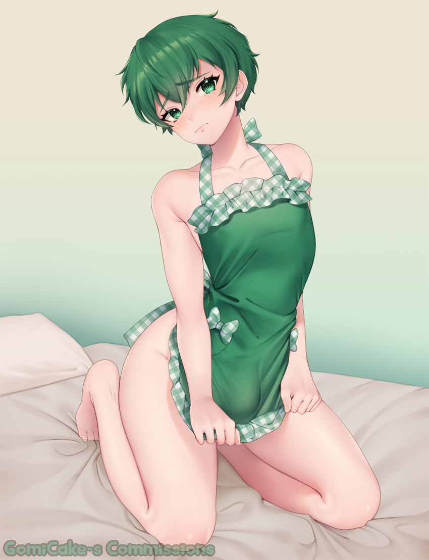 1boy apron apron_tug artist_name bare_arms bare_legs bare_shoulders barefoot bed blush bow bulge checkered_bow checkered_clothes collarbone commission english_commentary freckles frilled_apron frills frown gomicake gradient_background green_apron green_eyes green_hair hair_between_eyes head_tilt highres indoors kneeling lips looking_at_viewer male_focus naked_apron on_bed original otoko_no_ko pillow short_hair solo wide_hips