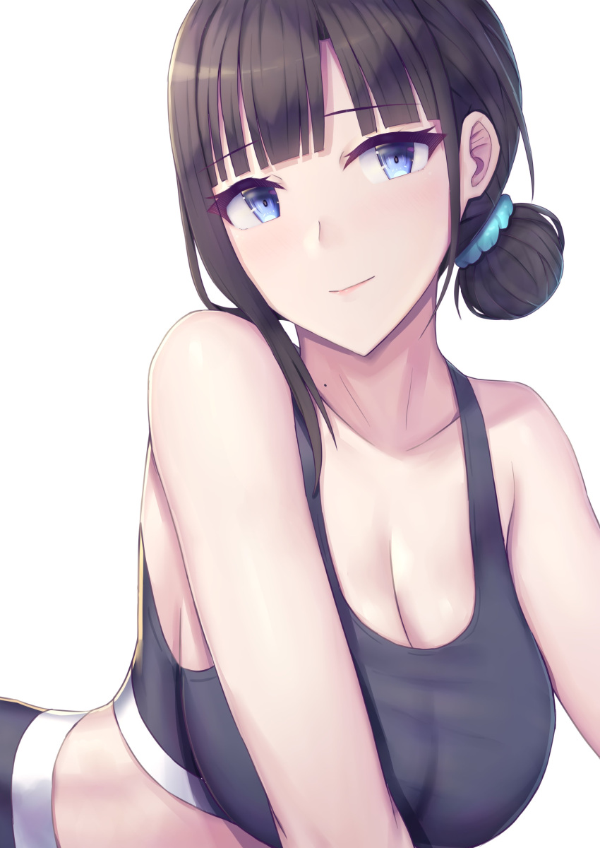 1girl absurdres black_hair black_sports_bra blue_eyes blunt_bangs breasts cleavage closed_mouth collarbone commentary hair_bun highres large_breasts mole mole_on_neck nijisanji ohguro_mariya simple_background single_hair_bun solo sports_bra suzuka_utako virtual_youtuber white_background