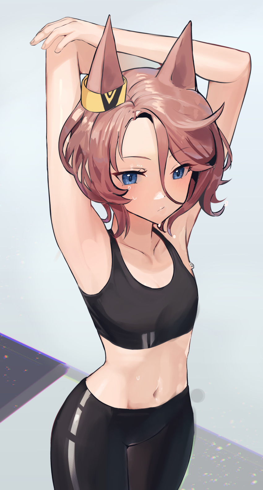 1girl alternate_costume animal_ears armpits arms_up blue_eyes blush breasts brown_hair chromatic_aberration closed_mouth collarbone cowboy_shot groin hair_between_eyes highres horse_ears leggings midriff narita_taishin_(umamusume) navel short_hair small_breasts solo solokitsune sports_bra standing stretching sweat umamusume