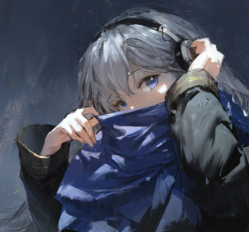 1girl bkornblume black_jacket blue_eyes blue_scarf commentary_request covered_mouth dino_(dinoartforame) grey_background grey_hair headphones highres jacket long_hair long_sleeves looking_at_viewer painterly reverse:1999 scarf solo upper_body