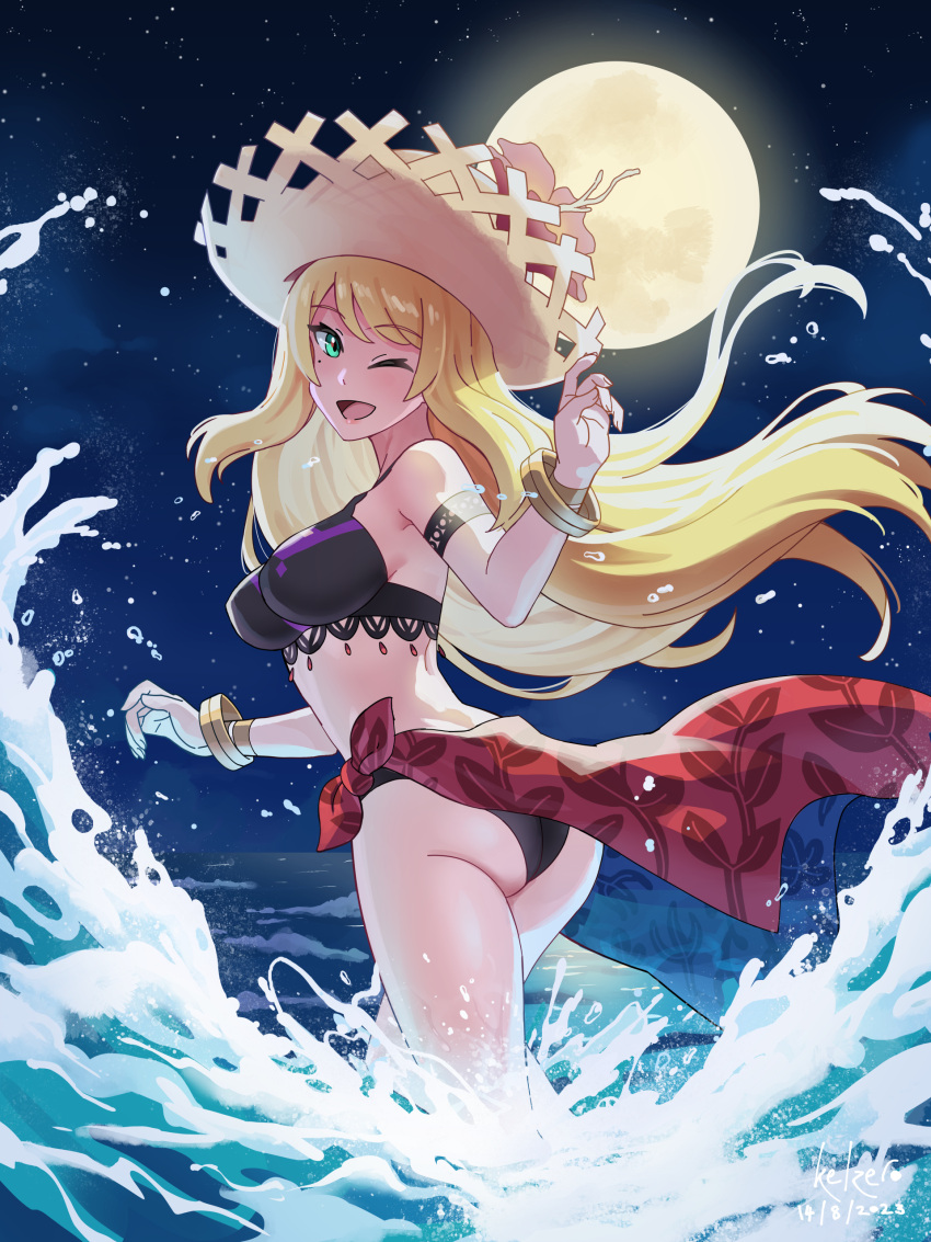 1girl ;d absurdres ass bikini blonde_hair bracelet breasts brown_headwear chelle_(dragalia_lost) dragalia_lost green_eyes hat highres jewelry kelzero long_hair looking_at_viewer looking_back mole mole_under_eye moon night night_sky official_alternate_costume one_eye_closed partially_submerged sky smile swimsuit very_long_hair water