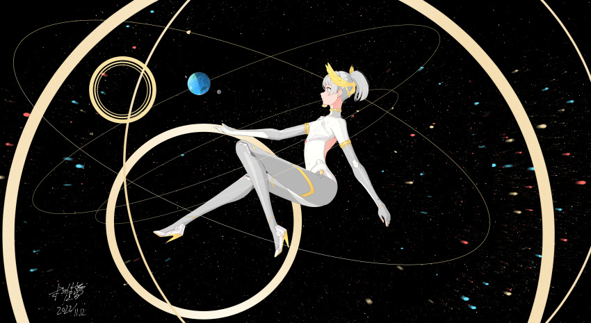1girl absurdres bodysuit closed_mouth dated earth_(planet) flat_chest from_side grey_bodysuit grey_eyes grey_hair high_heels highres long_hair mechanical_parts nanami:_starfarer_(punishing:_gray_raven) nanami_(punishing:_gray_raven) planet planetarium ponytail punishing:_gray_raven puyuyan signature solo spacesuit wing_hair_ornament