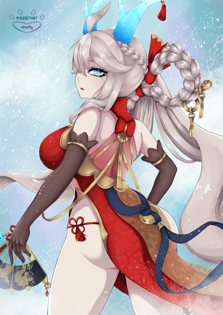 absurdres ahoge blue_eyes braided_hair_rings china_dress chinese_clothes dragon_girl dragon_horns dress eversoul gold_trim hand_fan highres honglan_(eversoul) horns ice looking_at_viewer looking_back low_twintails red_dress simple_background snow snowing twintails verarity