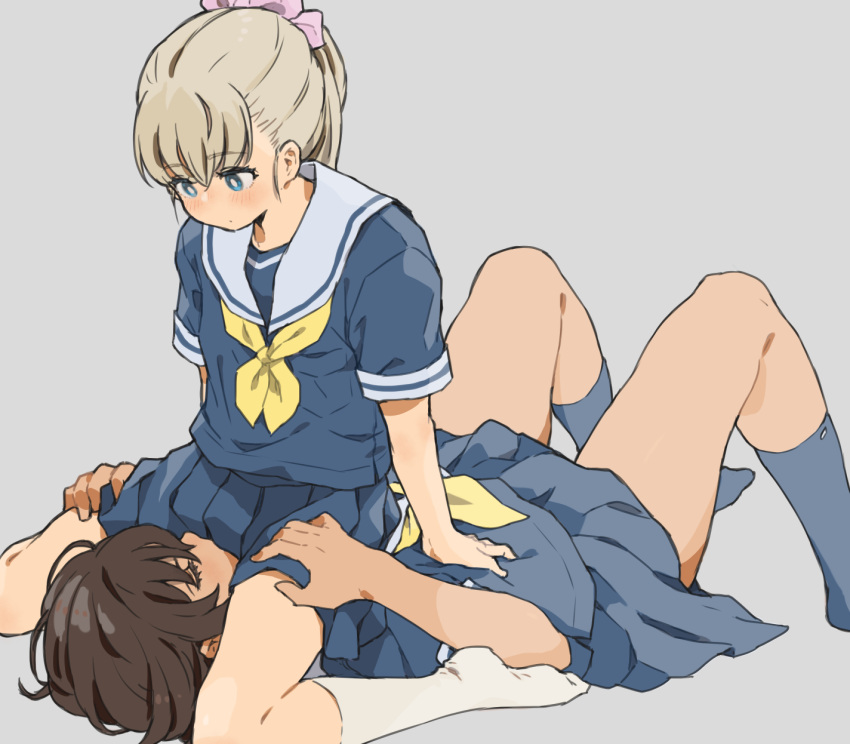 2girls blush hands_on_another's_thighs height_difference highres kei_(m_k) looking_at_another looking_down lying m_k multiple_girls on_back original rika_(m_k) school_uniform sitting sitting_on_face sitting_on_person tall tall_female tomboy yuri