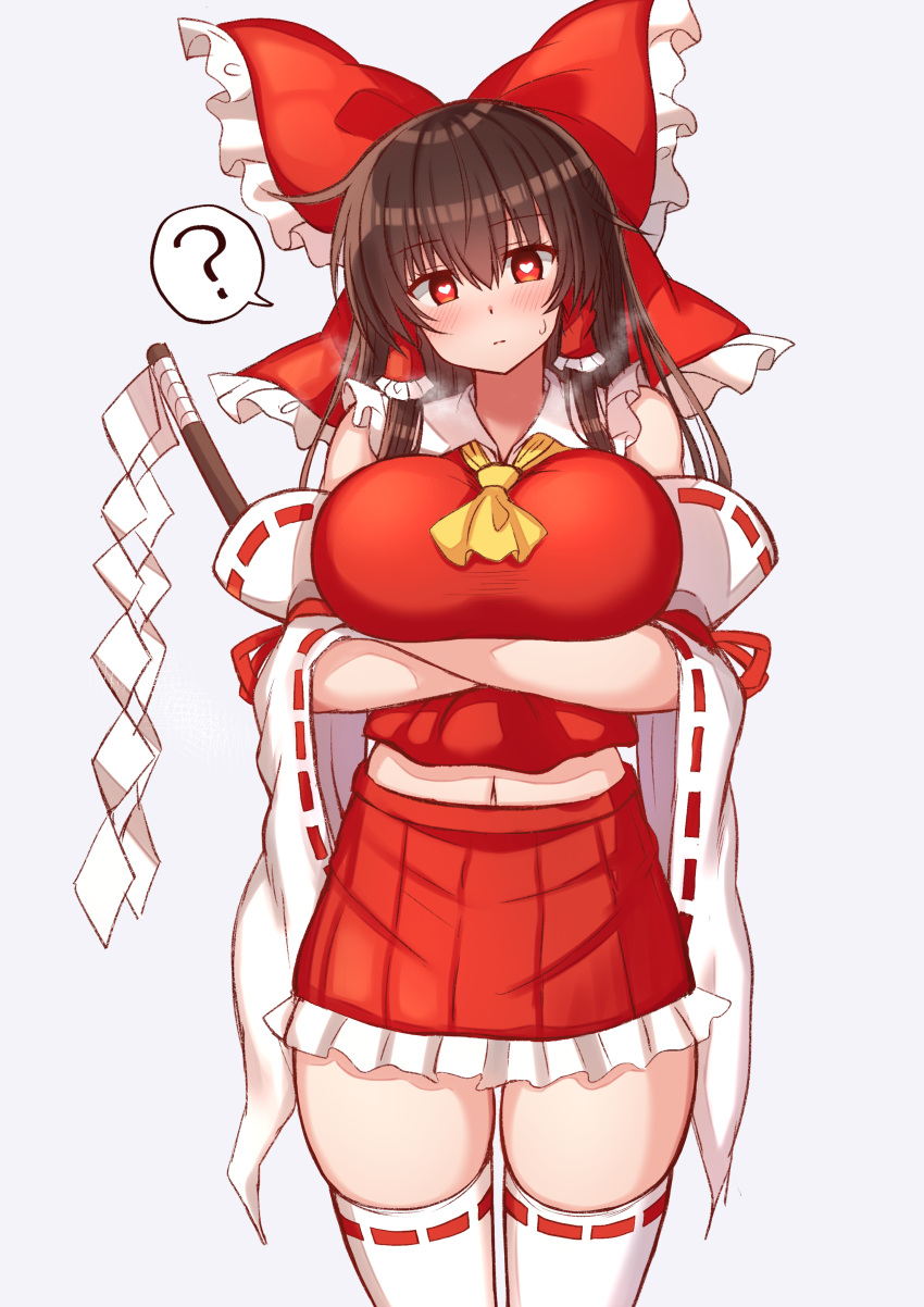 1girl ? absurdres alternate_breast_size bow breasts brown_hair closed_mouth crossed_arms detached_sleeves gohei grey_background hair_bow hair_tubes hakurei_reimu heart heart-shaped_pupils highres holding large_breasts long_hair looking_at_viewer midriff navel red_bow red_eyes simple_background solo standing symbol-shaped_pupils thighhighs thighs tksand touhou white_sleeves white_thighhighs