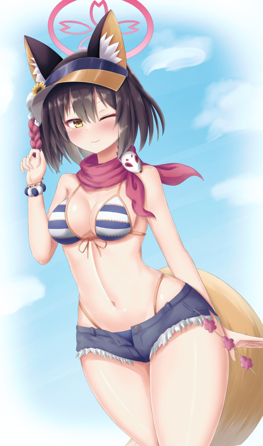 1girl animal_ear_fluff animal_ears arm_at_side bikini black_hair blue_archive blush breasts cleavage closed_mouth commentary cowboy_shot curvy day flower fox_ears fox_girl fox_mask fox_tail groin hair_between_eyes halo hand_up hat hat_flower highres izuna_(blue_archive) izuna_(swimsuit)_(blue_archive) looking_at_viewer mask medium_breasts medium_hair micro_shorts midriff navel one_eye_closed outdoors pink_halo red_scarf scarf shiny_skin shorts smile solo standing stomach striped striped_bikini sunflower swimsuit tail thighs visor_cap yellow_eyes yellow_tail yuunagi_(yunagi1373)