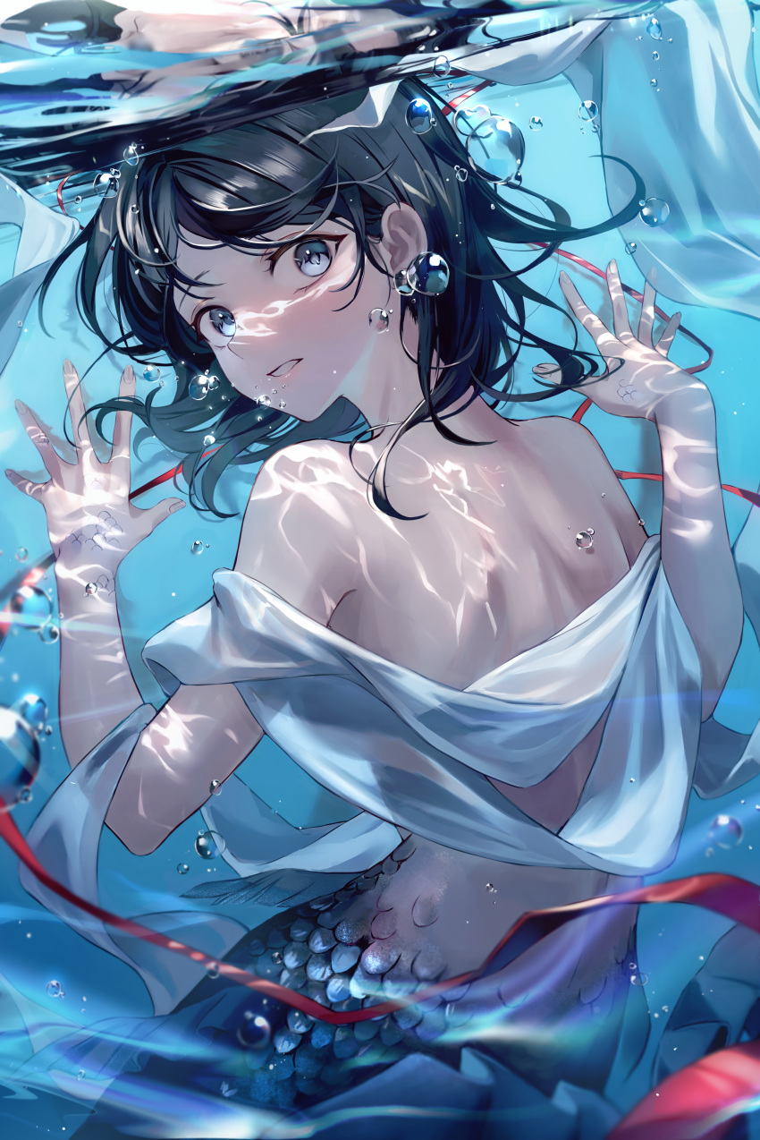 1girl absurdres against_wall air_bubble back black_hair blue_eyes blush bubble cowboy_shot highres looking_at_viewer mermaid monster_girl nude original parted_lips scales short_hair solo submerged underwater unwoo770122 water