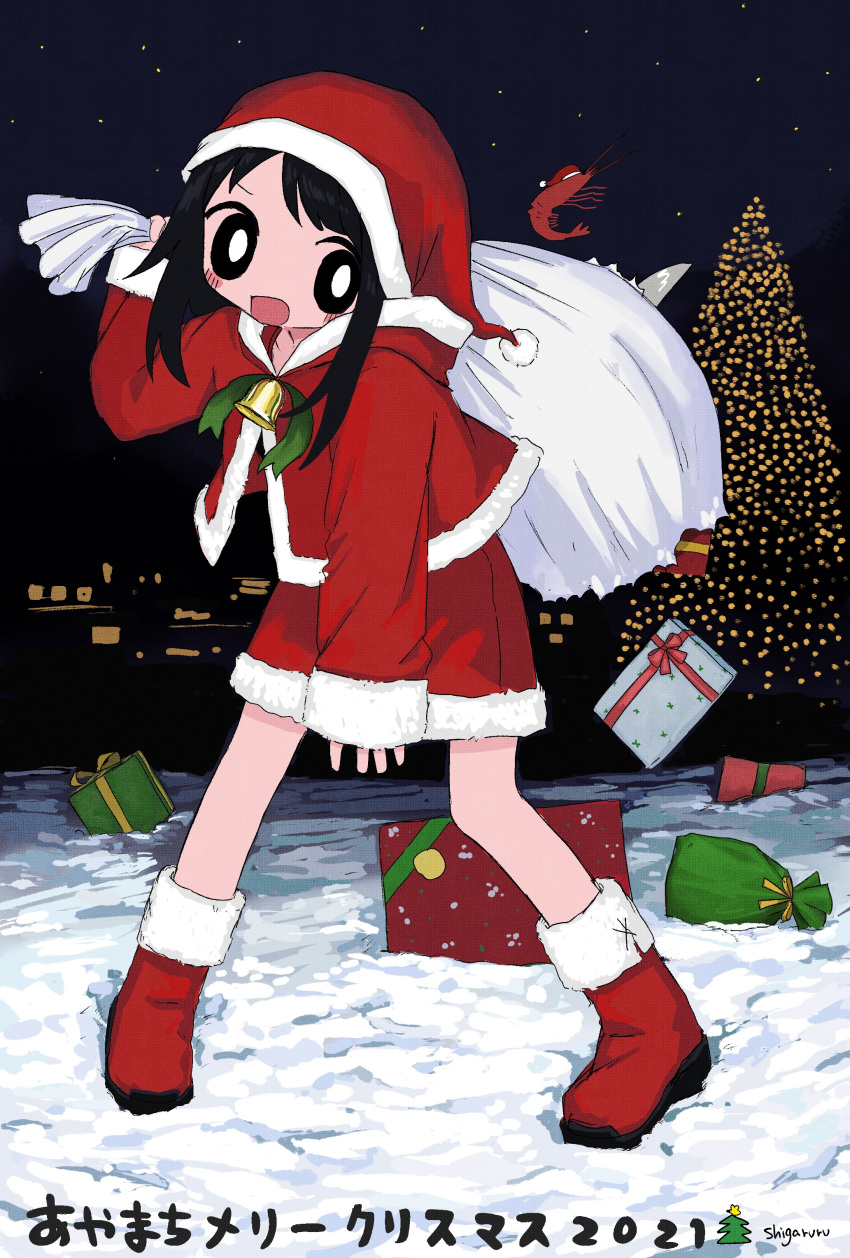 1girl absurdres bell black_eyes black_hair blush bright_pupils carrying_over_shoulder christmas christmas_present christmas_tree city_lights dress falling flapper_shirt fur-trimmed_dress fur-trimmed_shirt fur_trim gift hand_up highres holding holding_sack leaning_forward legs_apart long_hair long_sleeves looking_at_viewer merry_christmas neck_bell night night_sky open_mouth original outdoors red_dress sack santa_costume shii595 shirt short_dress shrimp signature sky snow solo standing swept_bangs torn_sack translation_request white_pupils