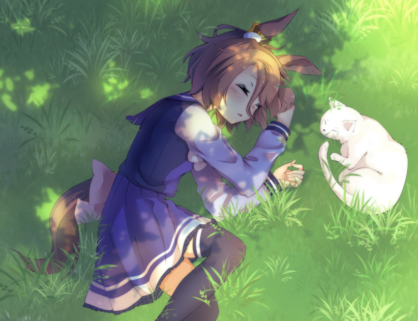 1girl animal_ears black_thighhighs blush bow bowtie brown_hair cat closed_eyes feet_out_of_frame grass highres horse_ears horse_girl horse_tail long_sleeves lying milch_puyo narita_taishin_(umamusume) on_side open_mouth outdoors purple_shirt purple_skirt sailor_collar shade shirt short_hair skirt sleeping solo tail thighhighs umamusume