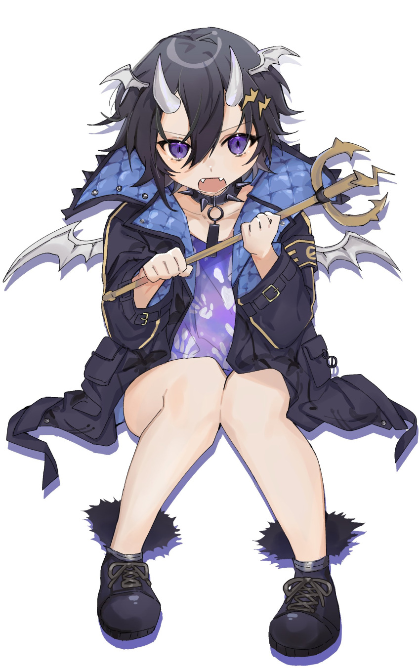 1boy absurdres ankle_boots armband black_armband black_collar black_footwear black_hair black_jacket boots collar demon_boy demon_wings devil_janai_mon_(vocaloid) double-parted_bangs fangs full_body fur-trimmed_boots fur_trim hair_between_eyes hair_ornament hairclip handprint head_wings highres holding holding_wand holostars hood hood_down horns invisible_chair jacket kanade_izuru knees_together_feet_apart lightning_bolt_hair_ornament lightning_bolt_symbol looking_at_viewer male_focus oni_horns open_clothes open_jacket open_mouth padded_jacket polearm purple_eyes purple_shirt sanbo_(apple_1020) shirt short_hair short_shorts shorts simple_background sitting slit_pupils spiked_collar spikes straight-on trident two-sided_fabric two-sided_jacket virtual_youtuber wand weapon white_background white_horns white_wings wings