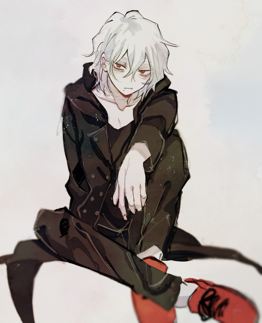 1boy anoko_(darenokoanoko) black_jacket black_pants boku_no_hero_academia highres jacket knee_up male_focus medium_hair mole mole_under_mouth pants red_eyes red_footwear scar scar_on_face shigaraki_tomura sitting solo white_hair wrinkled_skin