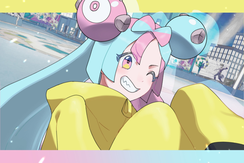 1girl blush building character_hair_ornament commentary_request from_side green_hair grin hair_ornament hands_up highres iono_(pokemon) jacket letterboxed multicolored_hair nidokureo02 night one_eye_closed outdoors pink_eyes pink_hair pokemon pokemon_(game) pokemon_sv smile solo teeth two-tone_hair upper_body yellow_jacket