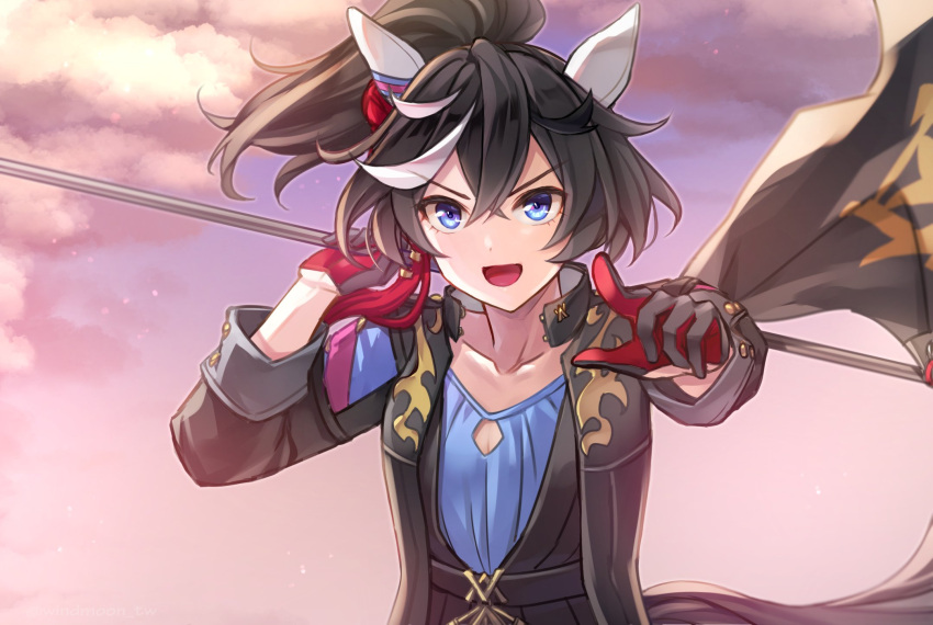 1girl animal_ears black_coat black_gloves black_hair black_vest blue_eyes blue_shirt breasts cleavage cloud coat collarbone crossed_bangs ear_covers flag floating_hair fugetsu_(windmoon_tw) gloves hair_between_eyes hair_ornament hand_up highres holding holding_flag horse_ears horse_girl horse_tail katsuragi_ace_(umamusume) long_sleeves multicolored_hair open_mouth outdoors outstretched_arm pointing pointing_at_viewer ponytail shirt short_hair small_breasts smile solo streaked_hair tail umamusume upper_body v-shaped_eyebrows vest wind