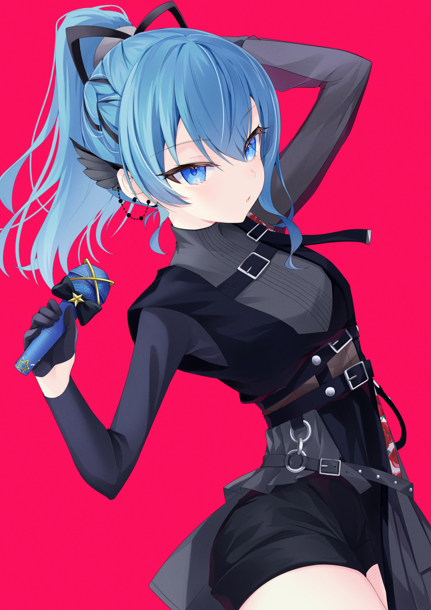 1girl absurdres arm_up belt black_belt black_gloves black_shorts blue_eyes blue_hair ear_piercing gloves half_gloves high_ponytail highres hololive hoshimachi_suisei hoshimachi_suisei_(shout_in_crisis) long_sleeves mia_(mk2022) microphone official_alternate_costume official_alternate_hairstyle parted_lips piercing red_background short_shorts shorts simple_background solo virtual_youtuber wing_hair_ornament