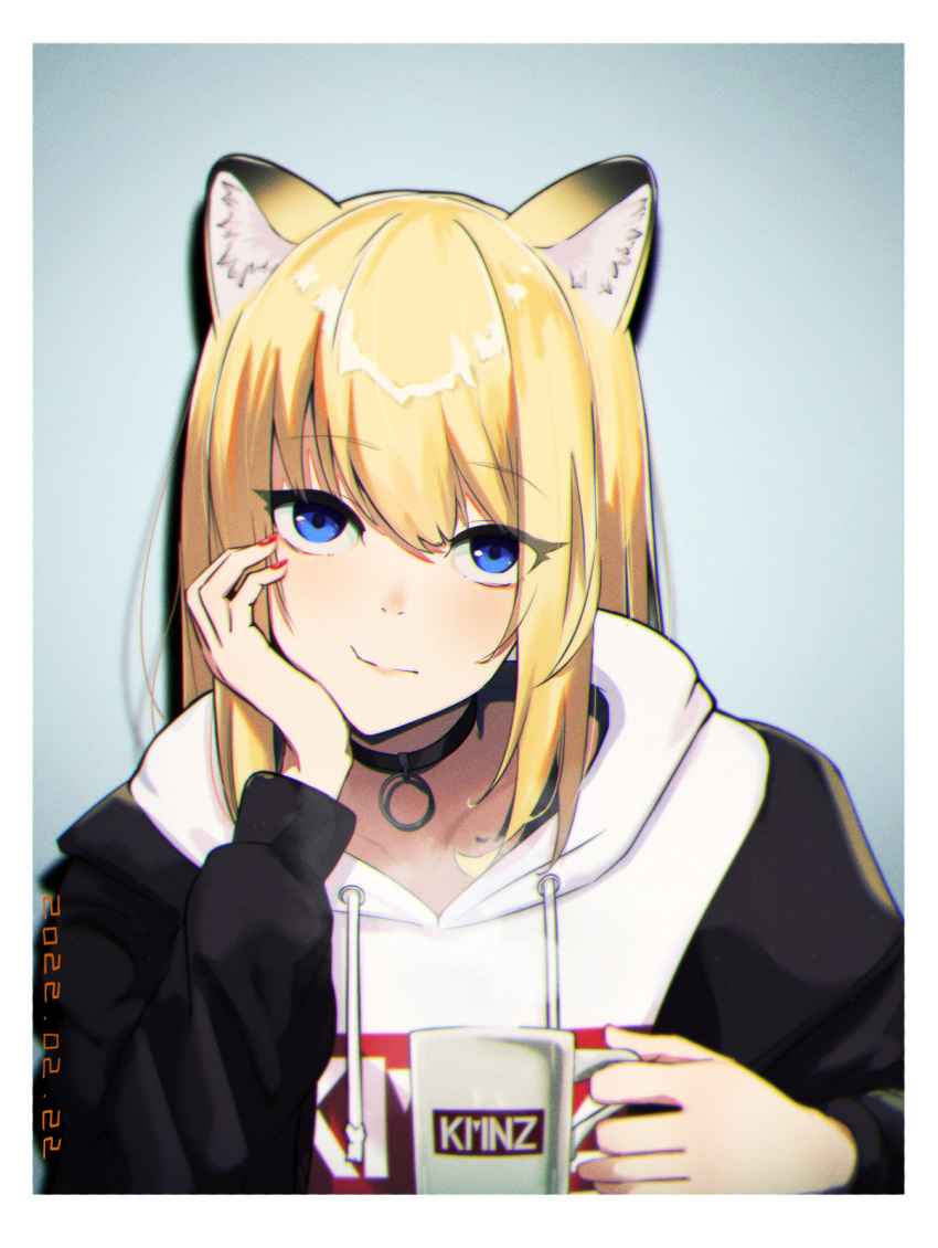 1girl animal_ears blonde_hair blue_eyes choker cup highres holding holding_cup hood hoodie kasoku_souchi kmnz long_hair looking_at_viewer mc_lita red_hair solo virtual_youtuber