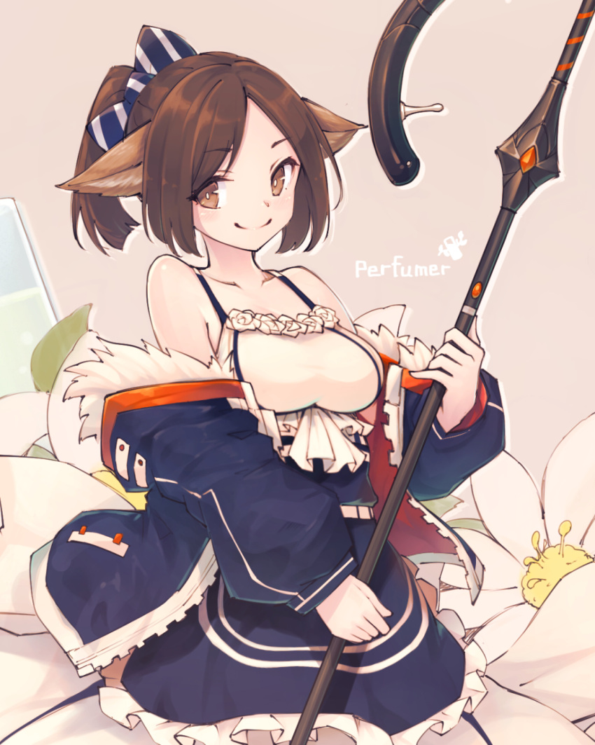 1girl animal_ears arknights bare_shoulders blue_bow blue_jacket bow brown_background brown_eyes brown_hair character_name dress flower fox_ears fox_girl gogatsu_no_renkyuu hair_bow highres holding holding_staff jacket long_hair long_sleeves looking_at_viewer off_shoulder perfumer_(arknights) ponytail simple_background sleeveless sleeveless_dress smile solo staff striped striped_bow upper_body white_dress white_flower
