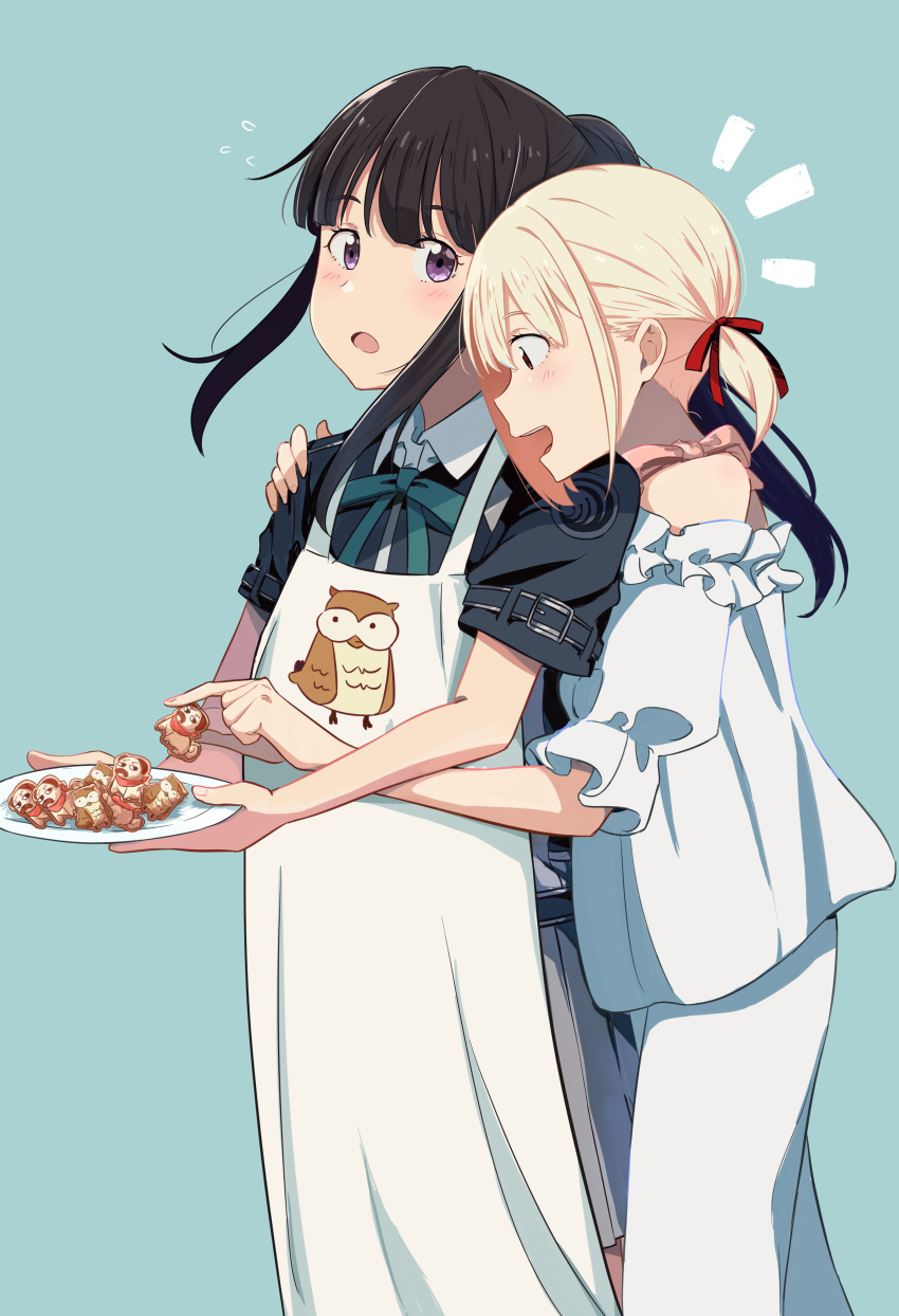 2girls absurdres apron aqua_ribbon bare_shoulders black_hair blue_background blue_dress blunt_bangs blush bow chai_haru collared_shirt commentary cookie dress feet_out_of_frame floating_hair food frilled_shirt frilled_sleeves frills from_side grey_dress hair_ribbon hand_on_another's_shoulder highres holding holding_plate hug hug_from_behind inoue_takina long_hair looking_at_viewer lycoris_recoil lycoris_uniform medium_hair multiple_girls neck_ribbon nishikigi_chisato off-shoulder_shirt off_shoulder open_mouth pants pink_bow plate pleated_dress ponytail puffy_short_sleeves puffy_sleeves purple_eyes red_eyes red_ribbon ribbon shadow shirt short_sleeves sidelocks simple_background smile symbol-only_commentary teeth two-tone_dress white_apron white_pants white_shirt yuri