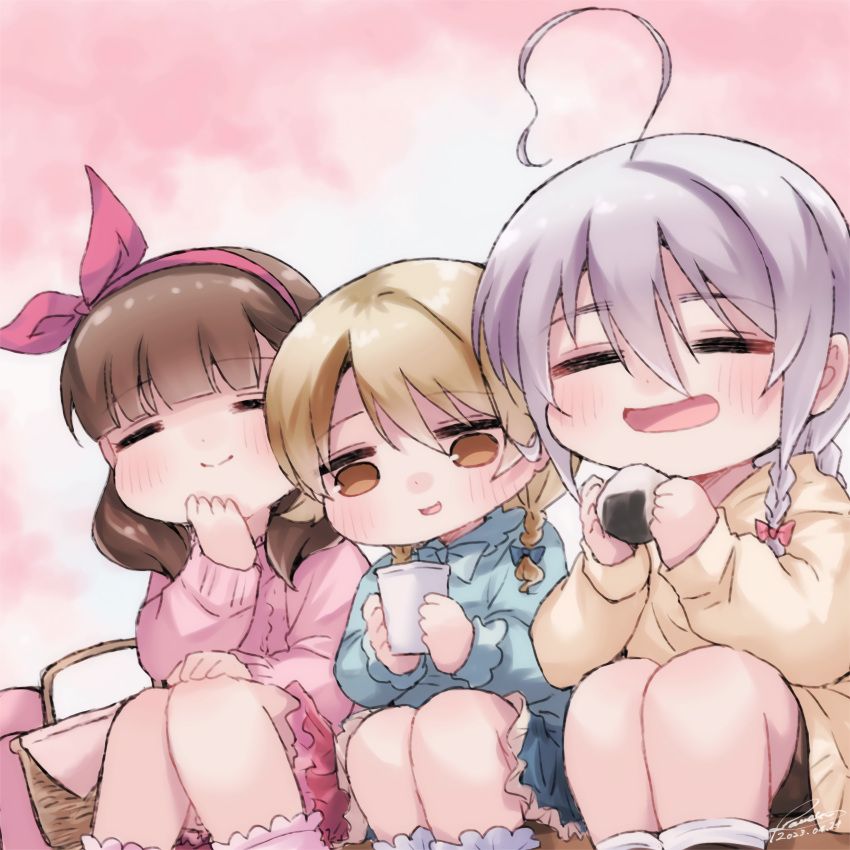 3girls =_= absurdres ahoge blunt_bangs blush braid cup food highres holding holding_cup holding_food hoshi_syoko idolmaster idolmaster_cinderella_girls kameno223 morikubo_nono multiple_girls onigiri picnic_basket sakuma_mayu single_braid sitting smile twin_braids under_the_desk_(idolmaster)