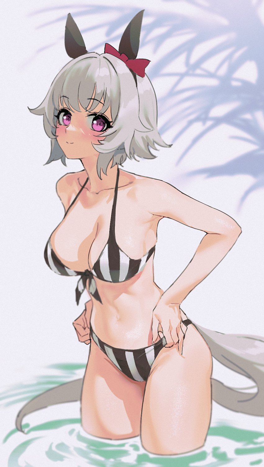 1girl alternate_costume animal_ears bare_arms bare_legs bare_shoulders bikini blush bow breasts cleavage closed_mouth collarbone commentary cowboy_shot curren_chan_(umamusume) ear_bow ear_covers grey_hair hands_on_own_hips highres horse_ears horse_girl horse_tail large_breasts looking_at_viewer partially_submerged purple_eyes red_bow sarcophage short_hair simple_background smile solo striped striped_bikini swimsuit tail umamusume vertical-striped_bikini vertical_stripes white_background