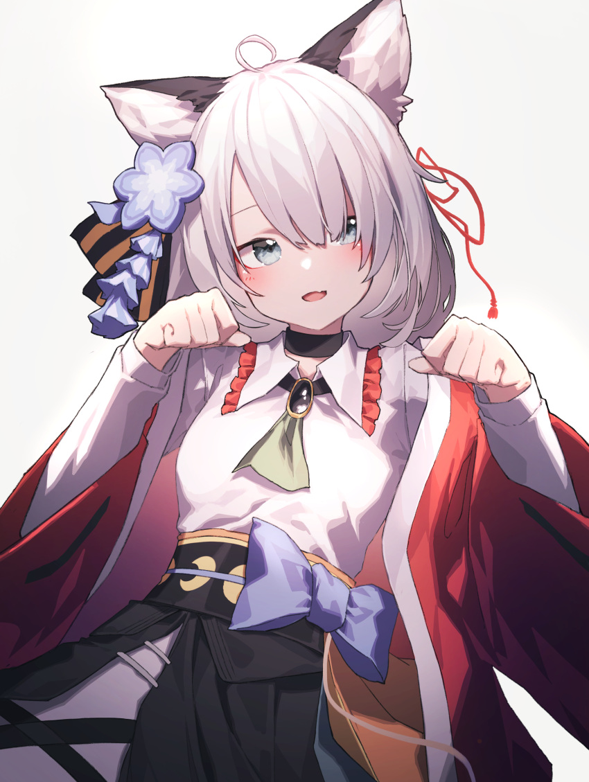 1girl absurdres animal_ears arknights beudelb black_choker black_skirt blue_bow blue_eyes blush bow cat_ears choker cowlick dress fang grey_hair hair_between_eyes hair_ornament hair_ribbon hakama hakama_skirt highres japanese_clothes kimono long_hair long_sleeves looking_at_viewer mint_(arknights) mint_(tsukiyoi)_(arknights) open_mouth paw_pose red_kimono ribbon simple_background skin_fang skirt smile solo waist_bow white_background white_dress